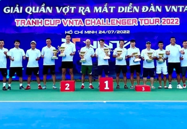 dong-hanh-cung-hoc-vien-vnta